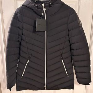 Moose Knuckles Jacket Women’s Size L BNWT